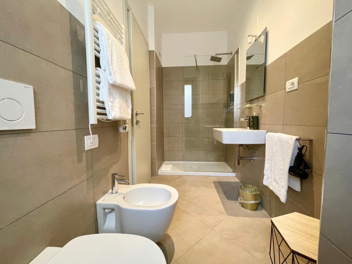 Palazzina B - Smart Rooms Genoa Luaran gambar